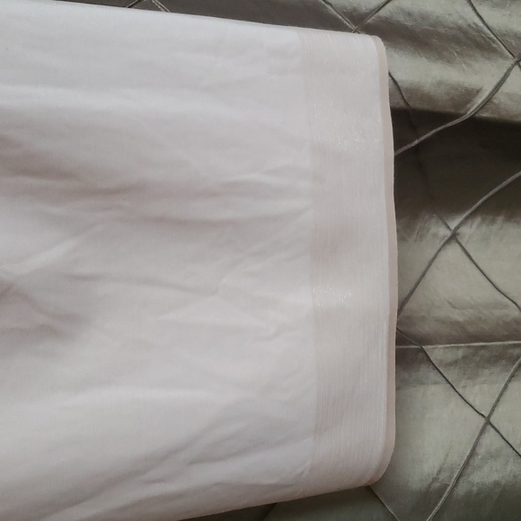 🦋4 for $20, or as marked. VGUC- Naomi and Nicole Shelf Bra Shaper Slip - Picture 6 of 7